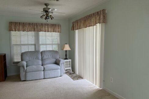 lot 196 living