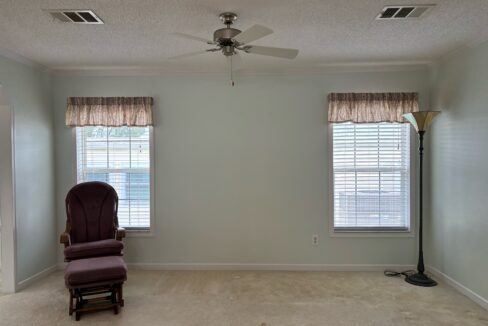 lot 196 living b