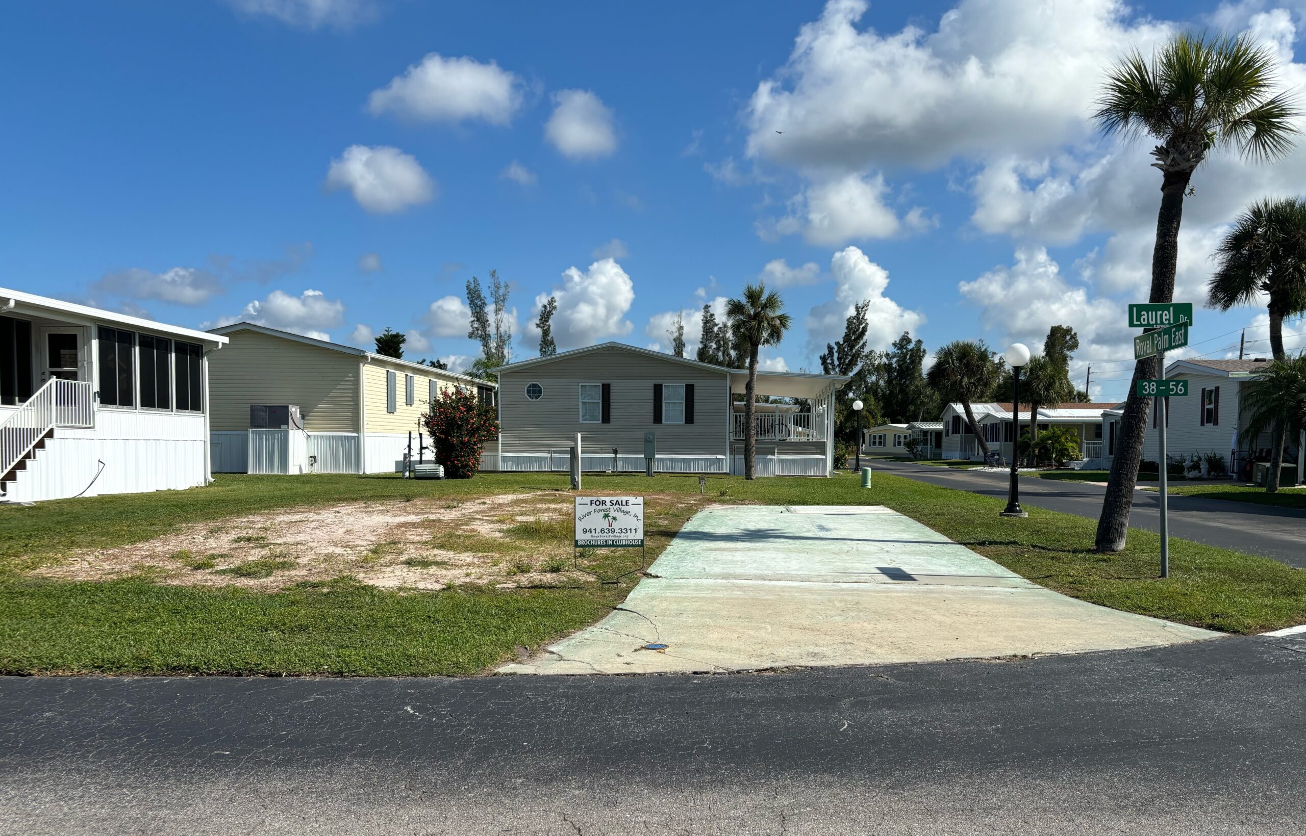 Lots 36, 39, 185, 190, 4300 Riverside Dr, Punta Gorda, FL 33982, For Sale by RFV $5000 includes share and Corporation fee