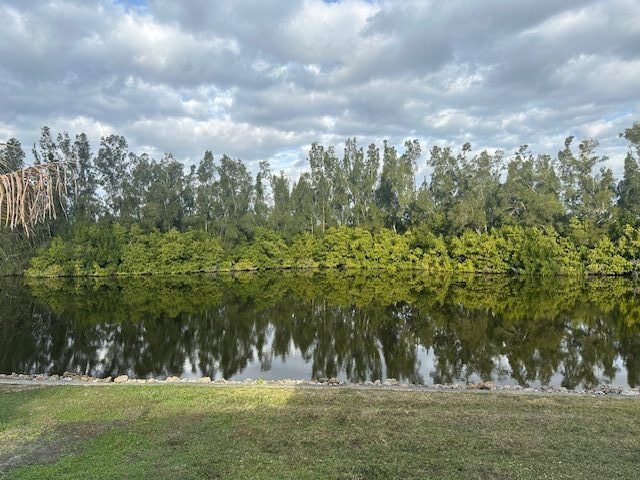 Lot 182 lake