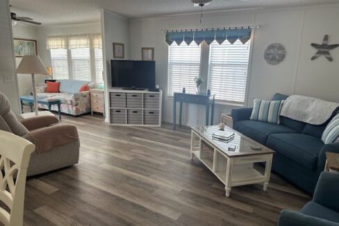 Lot 182 living 2