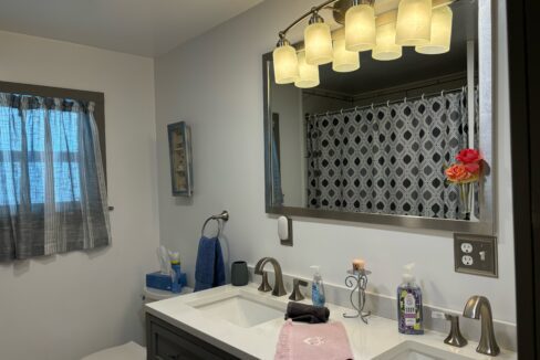 Lot 164 bath 2
