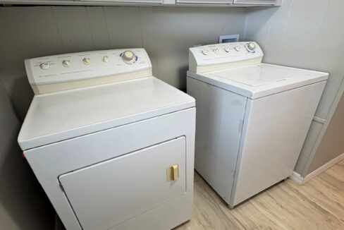 Lot 18 laundry